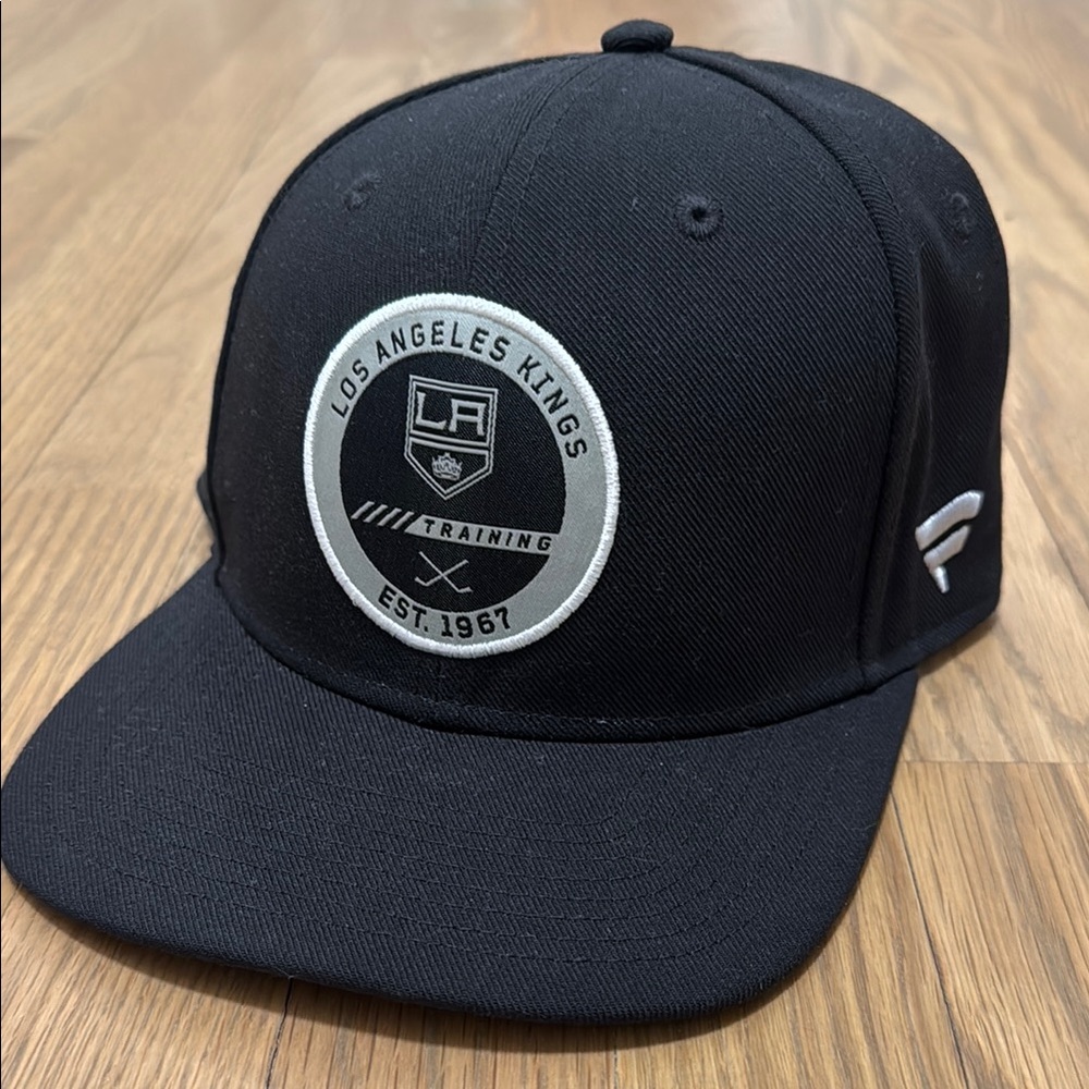 Los Angeles Kings Black Cap